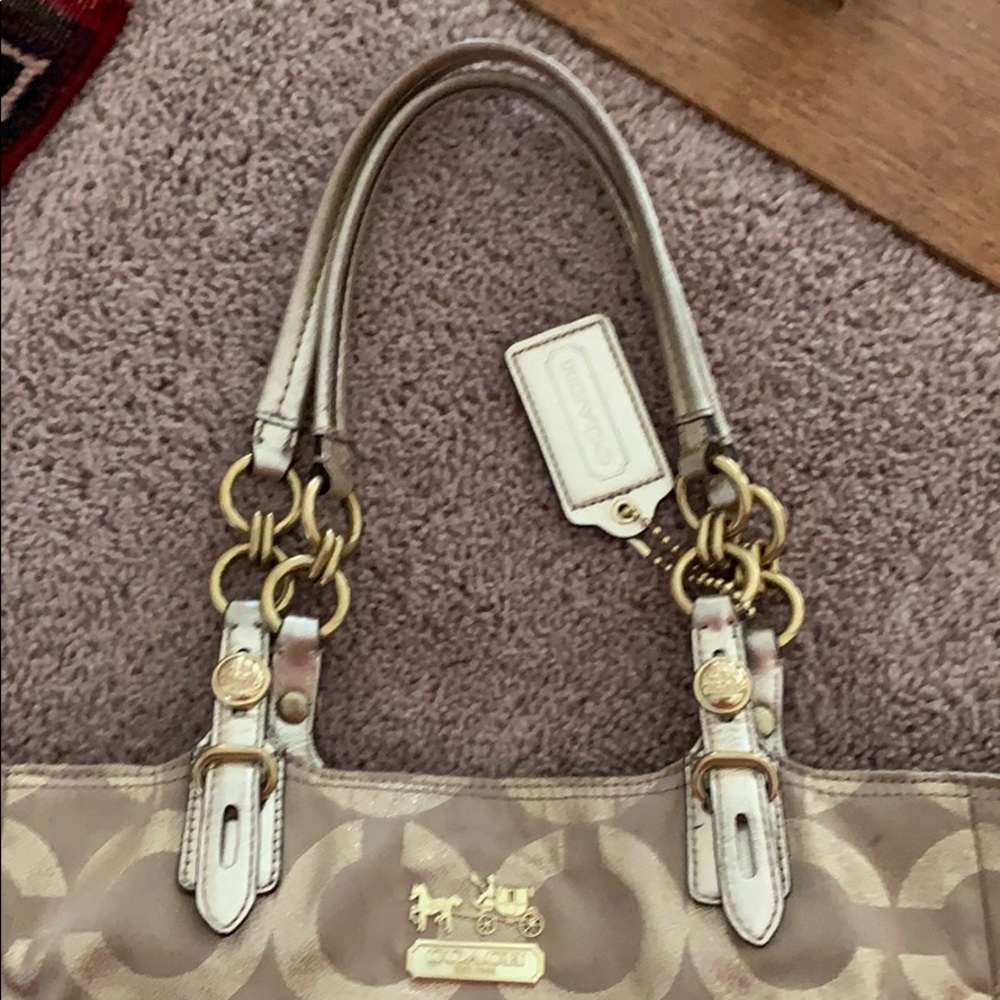Coach Purse - Picture 4 of 7